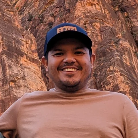 Damian Vera